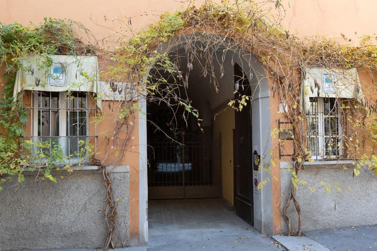 Palazzo Liberati Apartments Parma Kültér fotó
